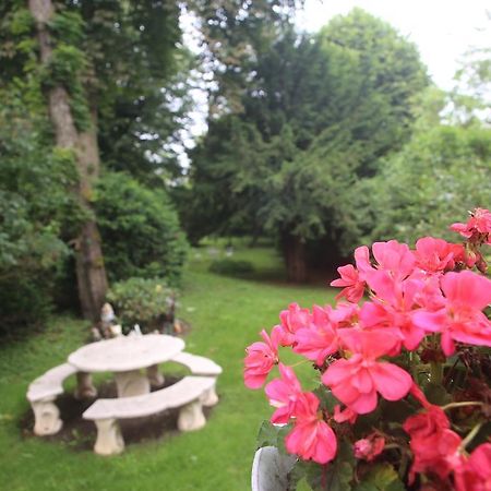 Bed and Breakfast La Cabane du Canada à Orléans Extérieur photo