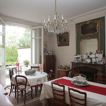 Bed and Breakfast La Cabane du Canada à Orléans Extérieur photo